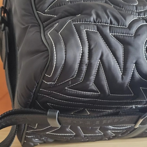 LOUIS VUITTON Embroidered Keepall Bandouliere 50 Black LIMITED Edition - Picture 11 of 16